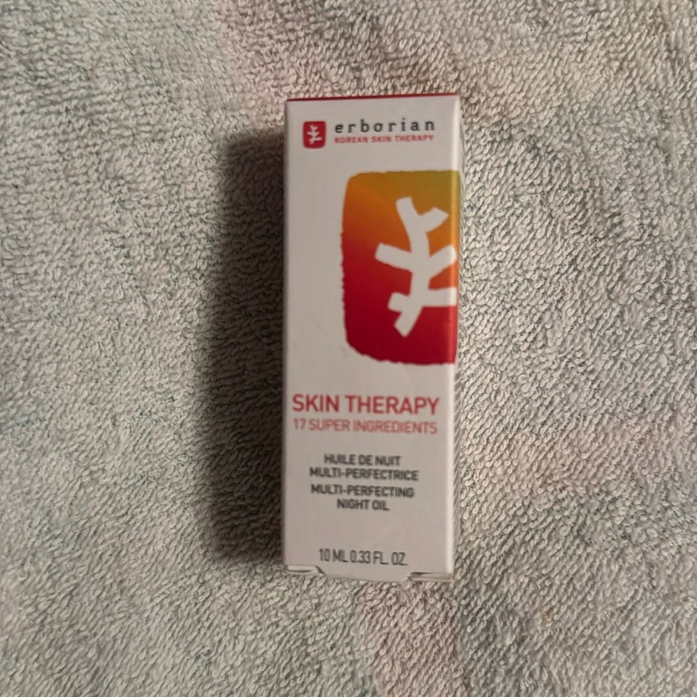 Erborian Skin Therapy multi perfecting night oil serum .33 FL Oz NWT MSRP $24